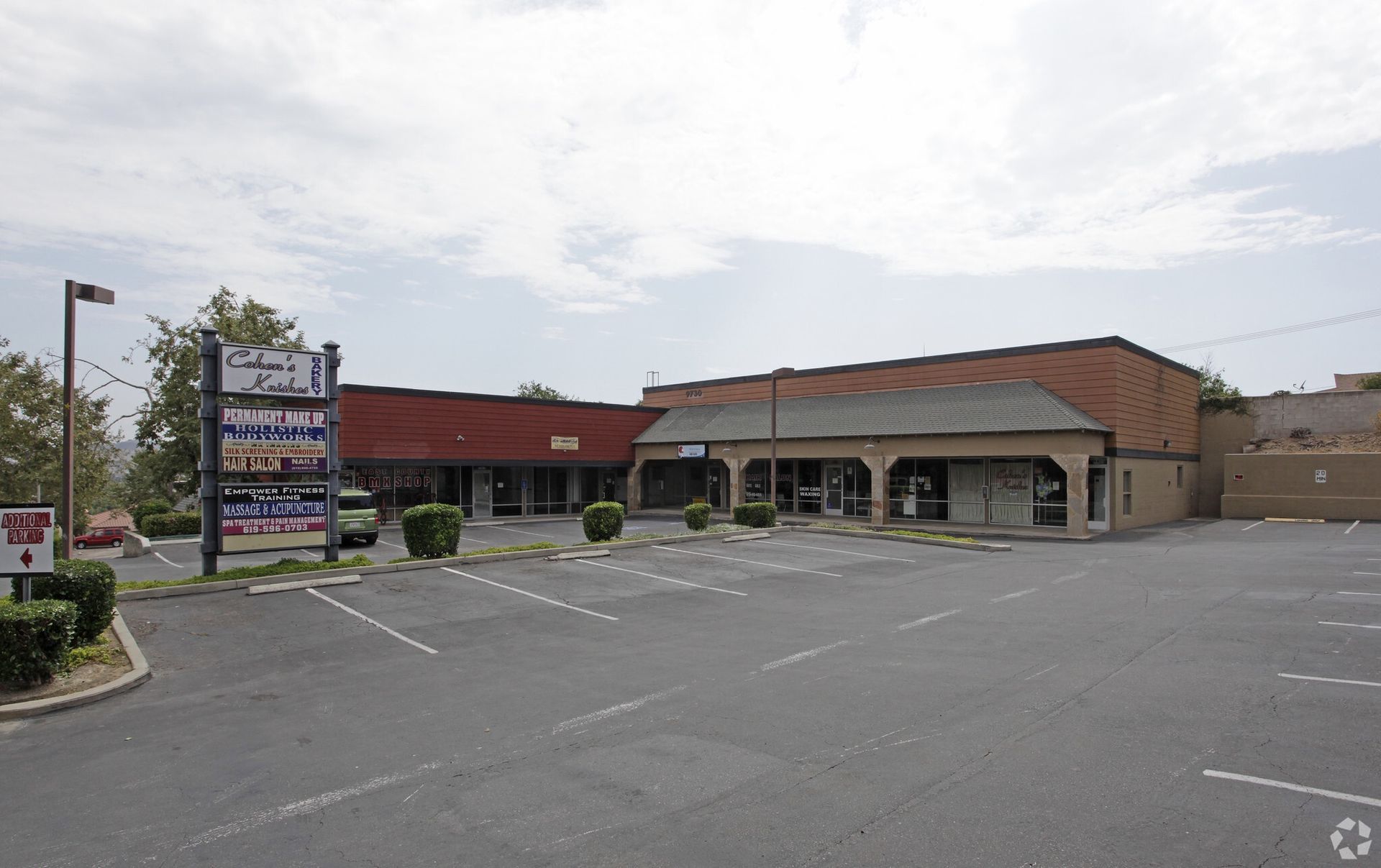EASTVIEW CENTER