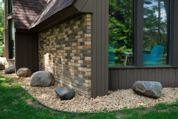 Mulch and ground cover work in MN