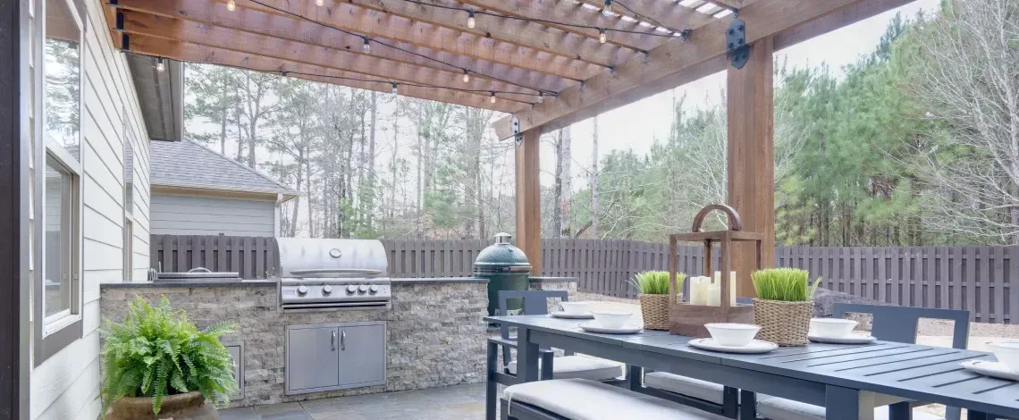 7 Outdoor Kitchen Ideas Built for Minnesota Weather