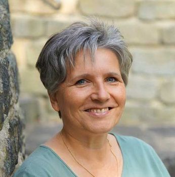 Portraetfoto Anett Senwitz - Heilpraktikerin und Kinesiologin