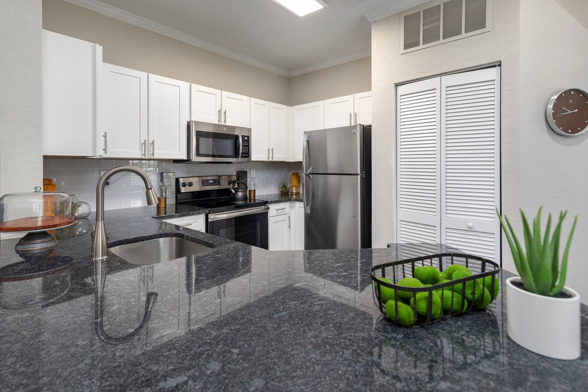 Gallery Apartment Complexes in North Jacksonville