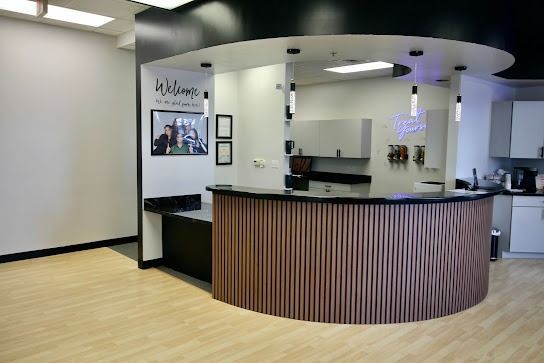 Desman Orthodontics Reception desk