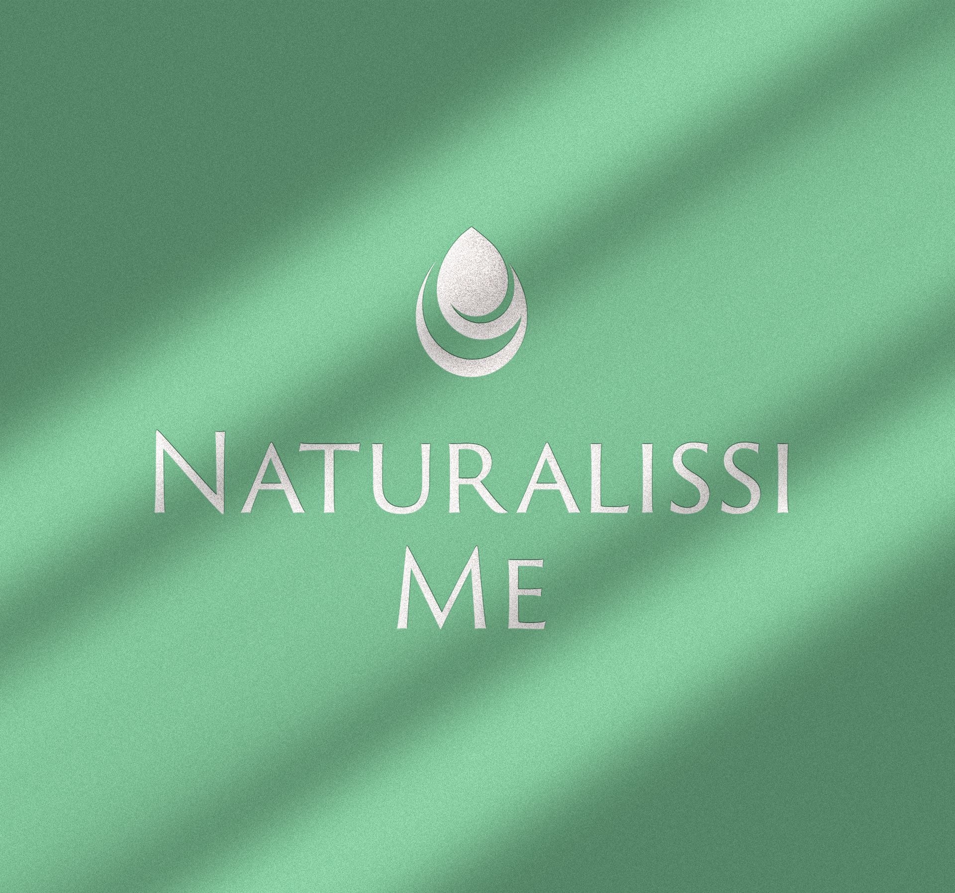 A green background with the words naturalissi me on it