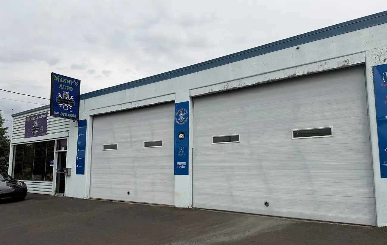 Outside of our auto repair shop in Walla Walla, WA | Manny's Auto