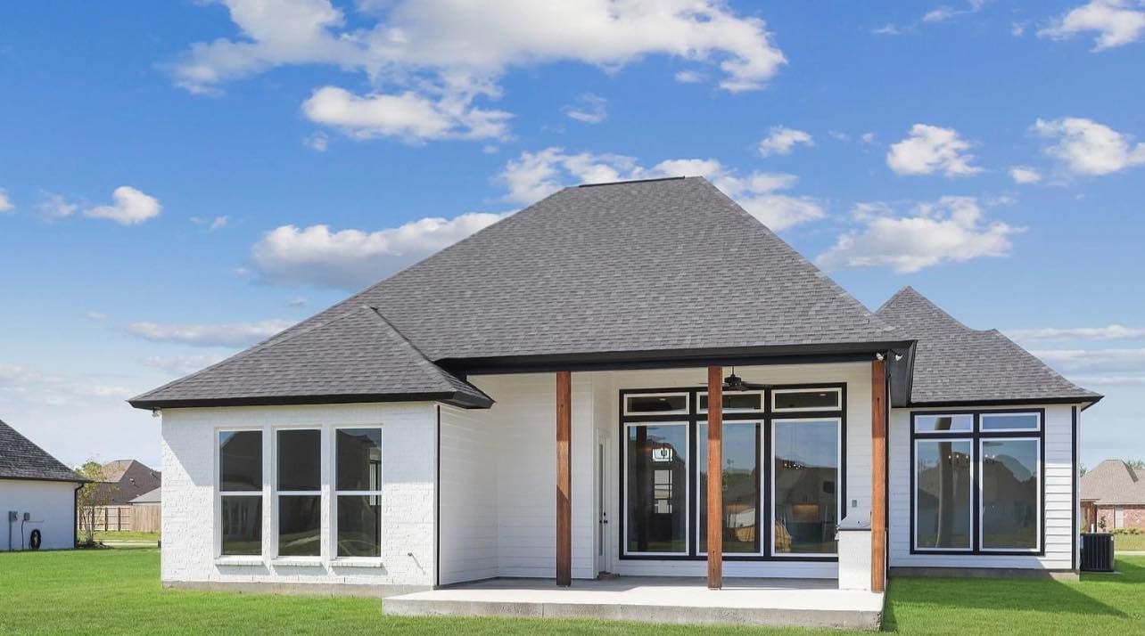 Ace Construction - Custom Home Builders