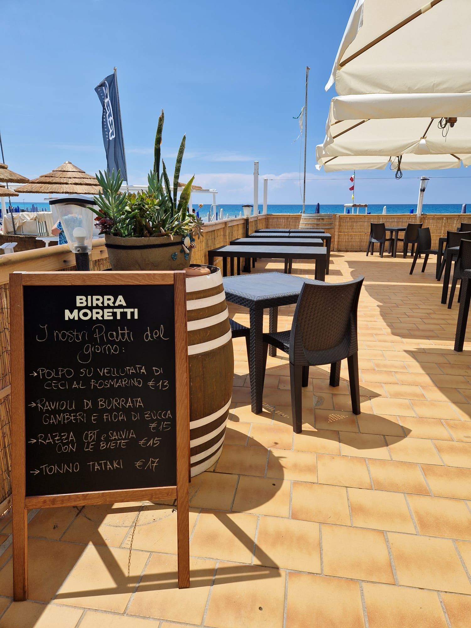 terrazza sul mare