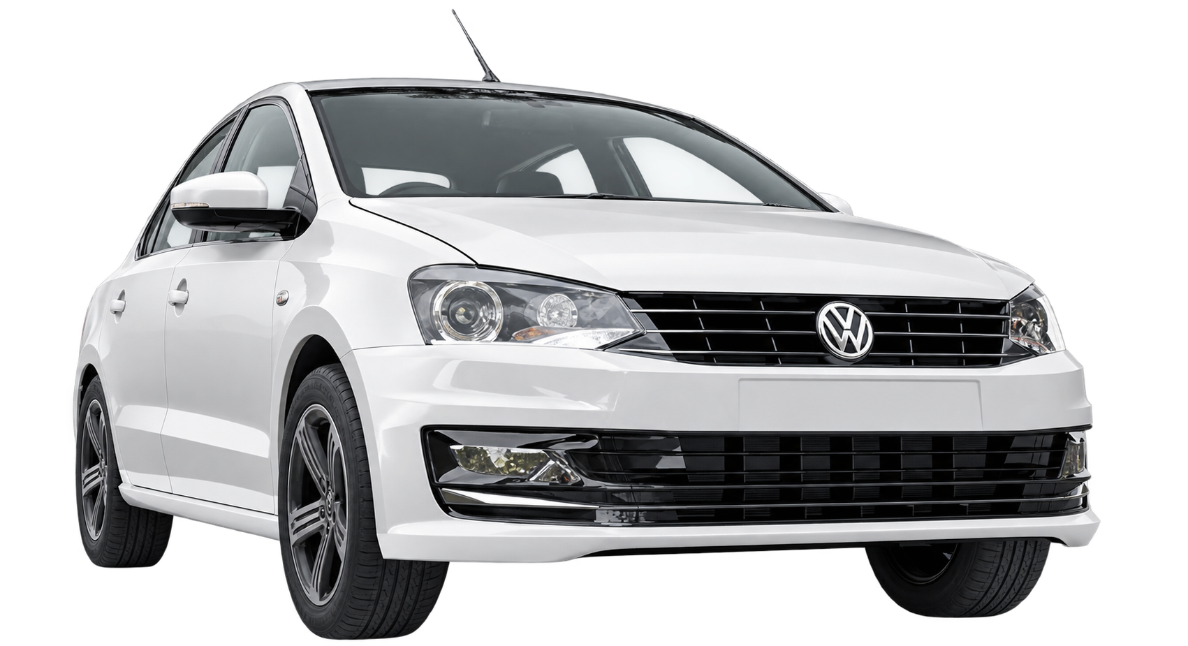 Berlina Volkswagen bianca su sfondo bianco, vista frontale sinistra