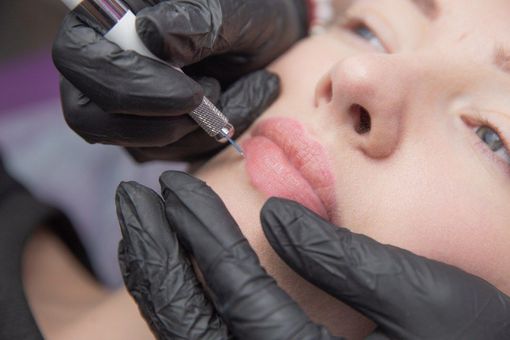 Microblading labbra