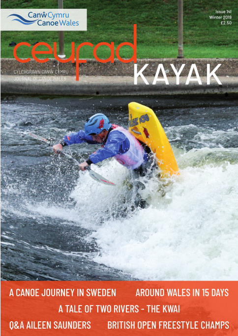 Clawr cylchgrawn o'r enw ceucad kayak