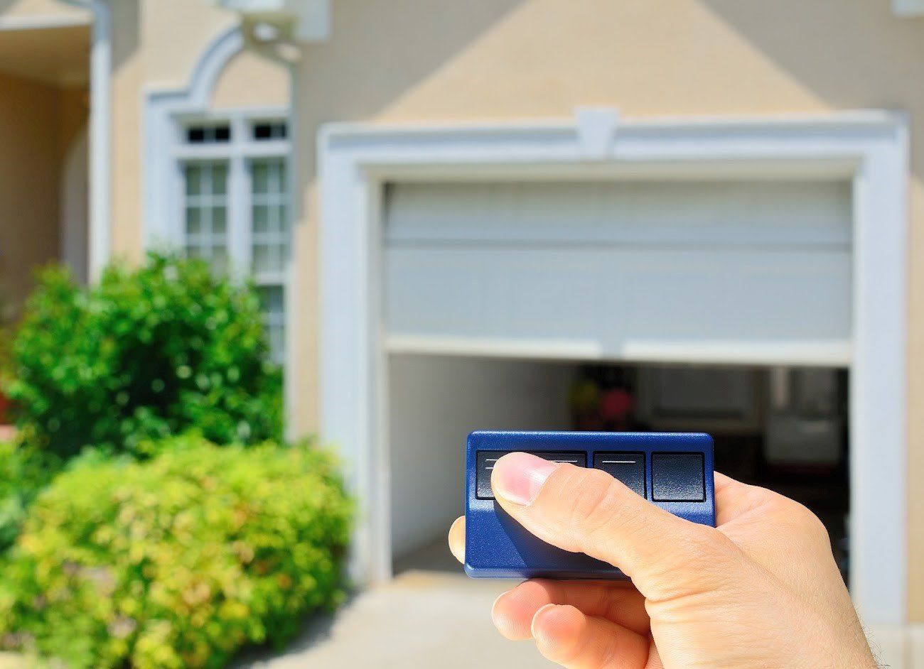 Replacement — Signal Hill, CA — Edgemont Garage Door Service Replacement — Signal Hill, CA — Edgemont Garage Door Service