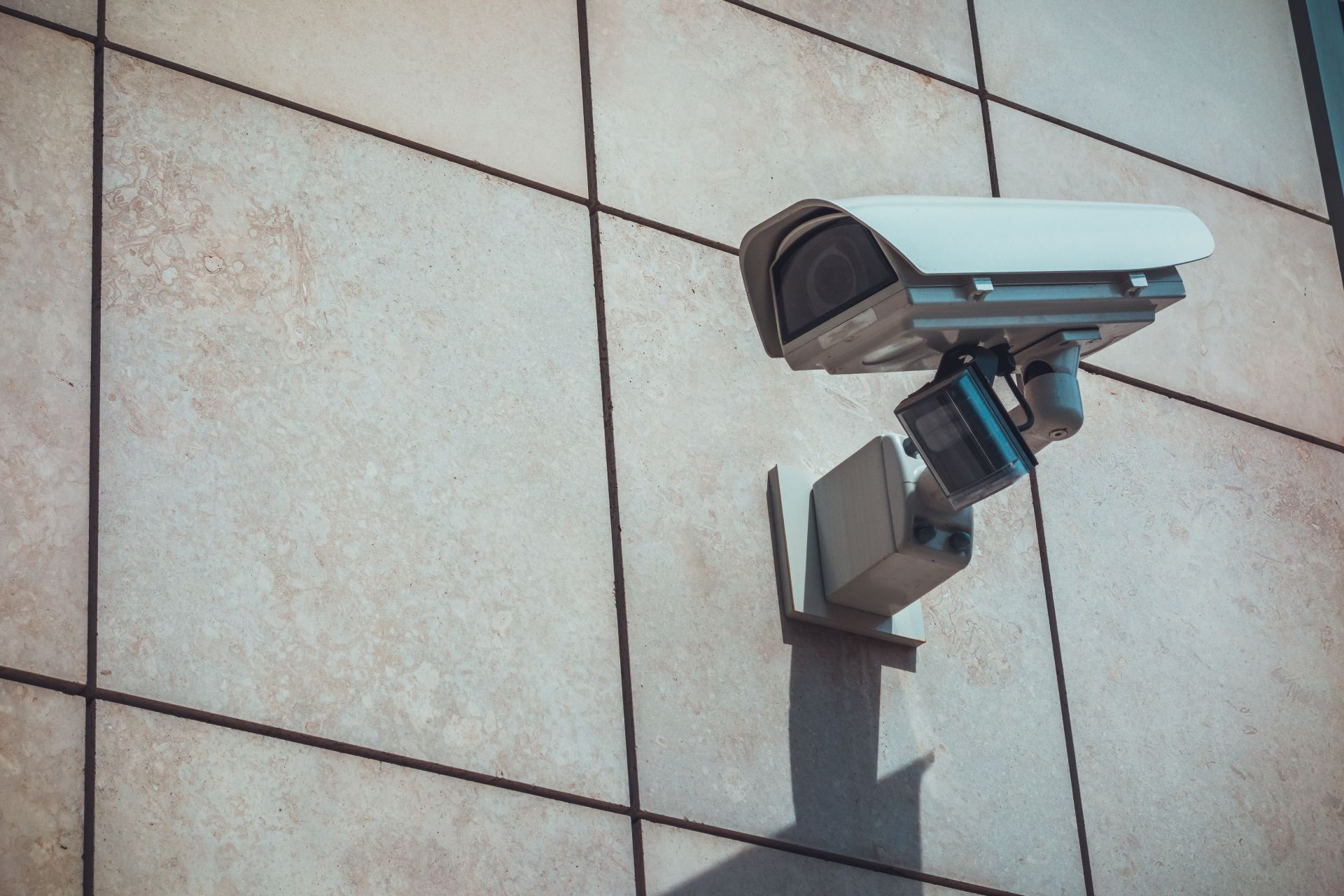 Security Woman — Cairns, QLD — Cairns Security Monitoring Pty Ltd