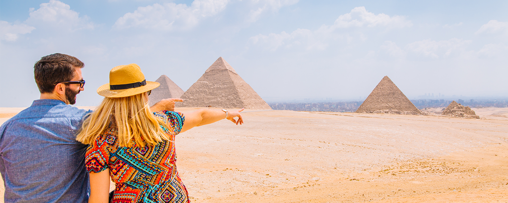 Grand Adventure Company, Pyramids in distance,