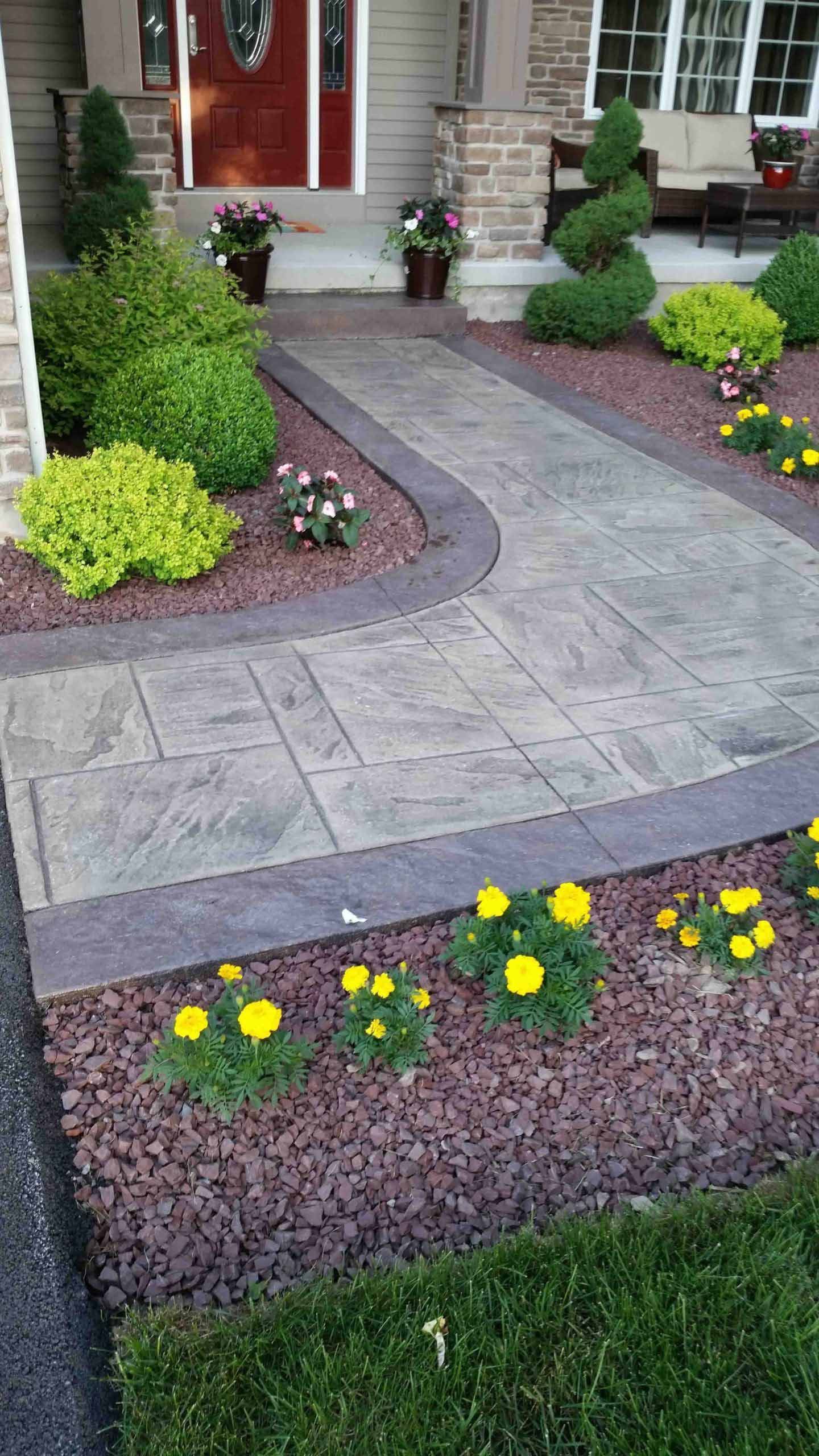 Walkway Curb Design — Clinton, NY — CNY Custom Concrete & Masonry