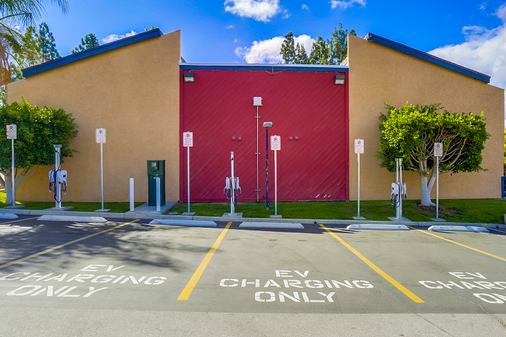 Summer Ridge Apartments parking