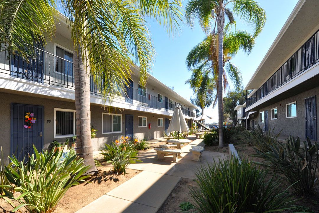 Vista Capri Apartments