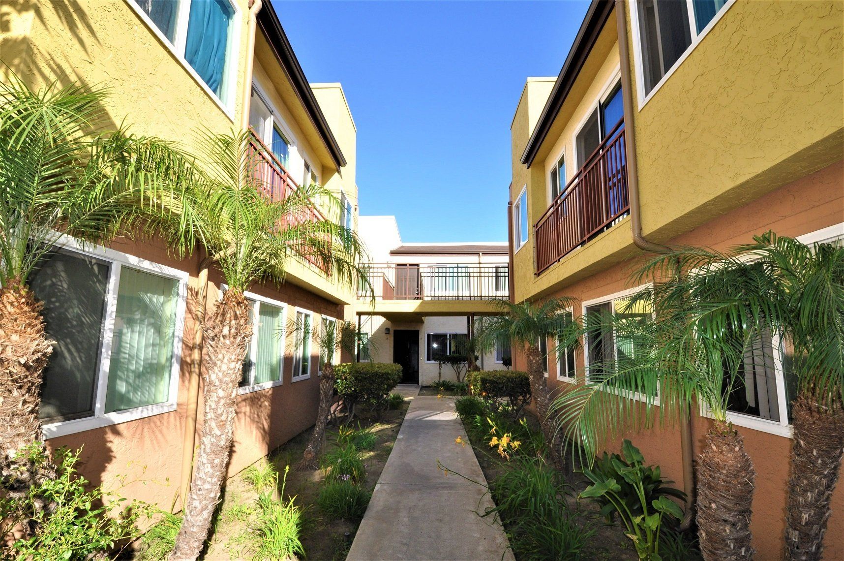 Dunlop 28 Apartments shot
