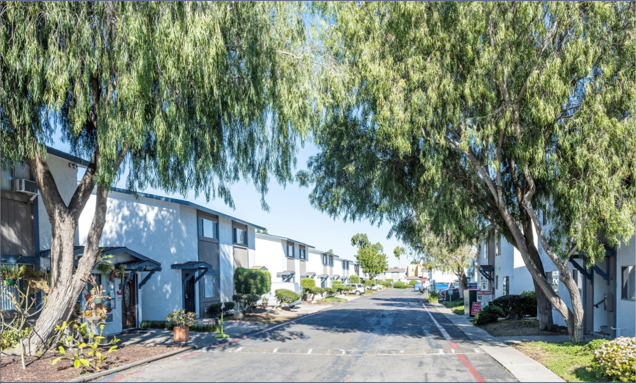 Country Aire Apartments outside shot