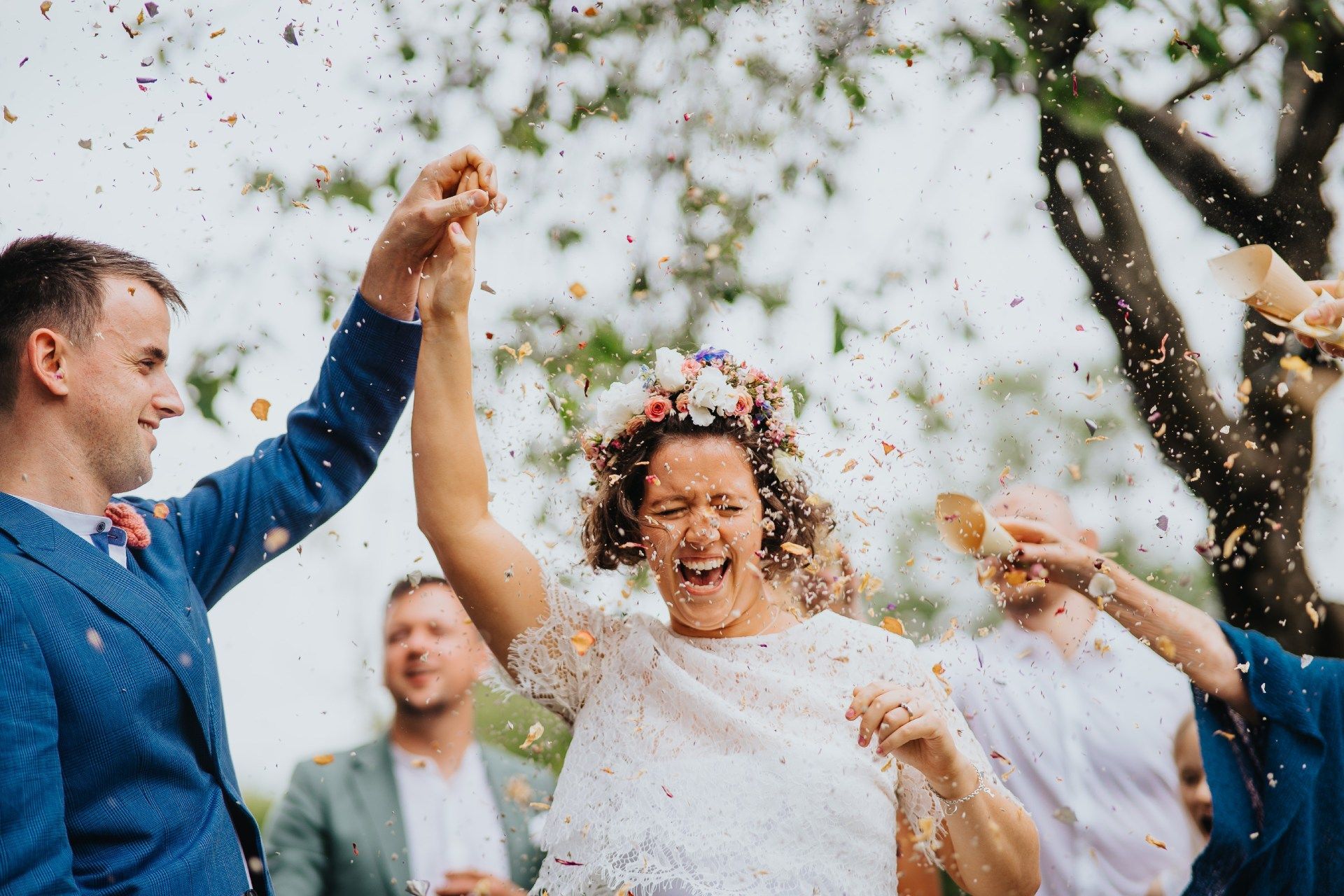 confetti dance throw in warwickshire