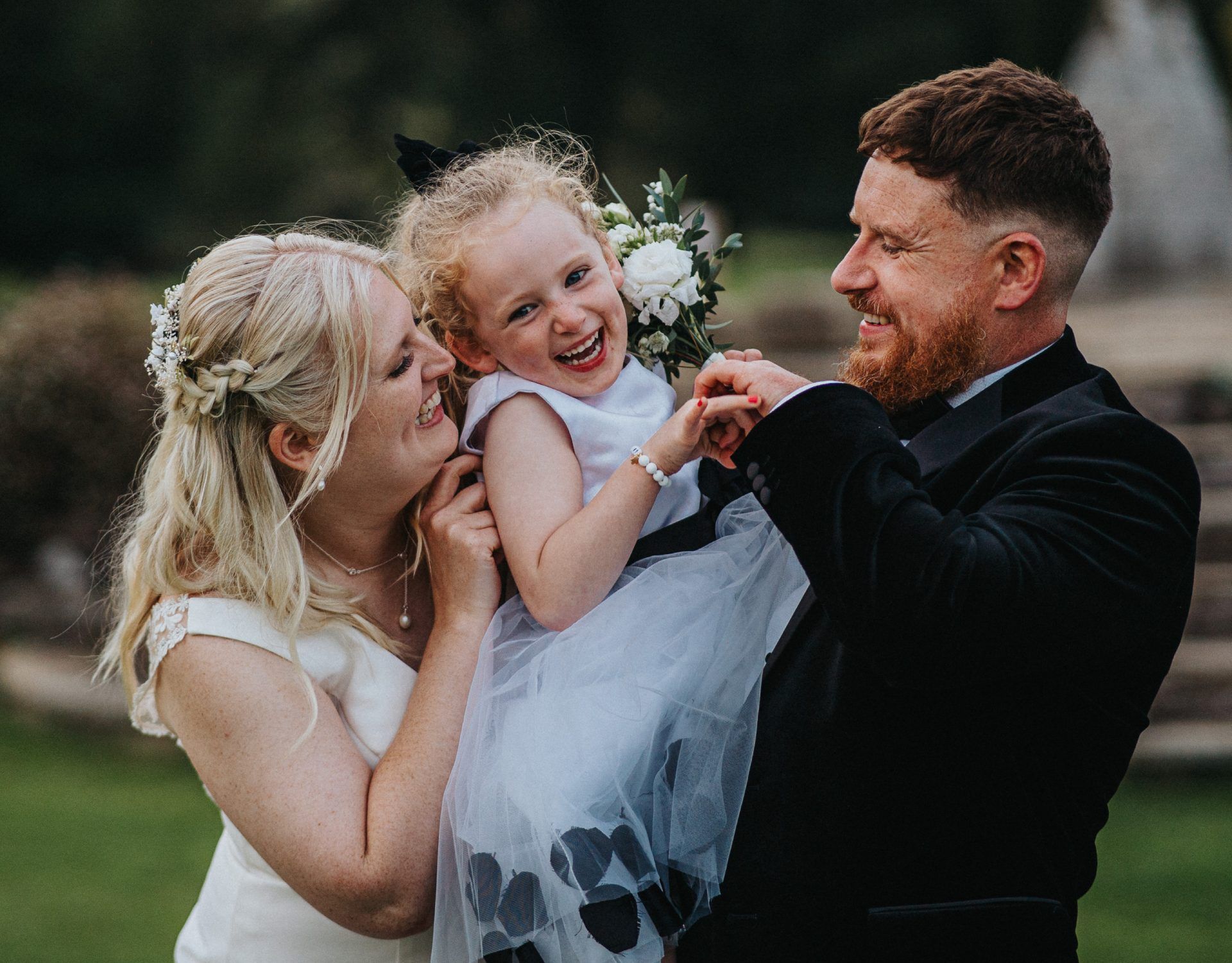 wedding photography in warwickshire family portrait on wedding day 