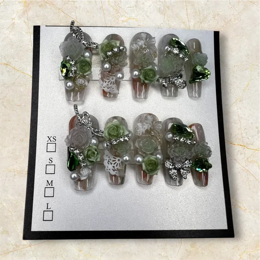 (COLOR-WARM LIME) Press-on Nails (Rhinestone) SIZE- LARGE