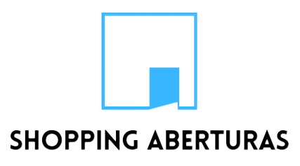 Logotipo cuadrado azul con una puerta abierta y el texto 