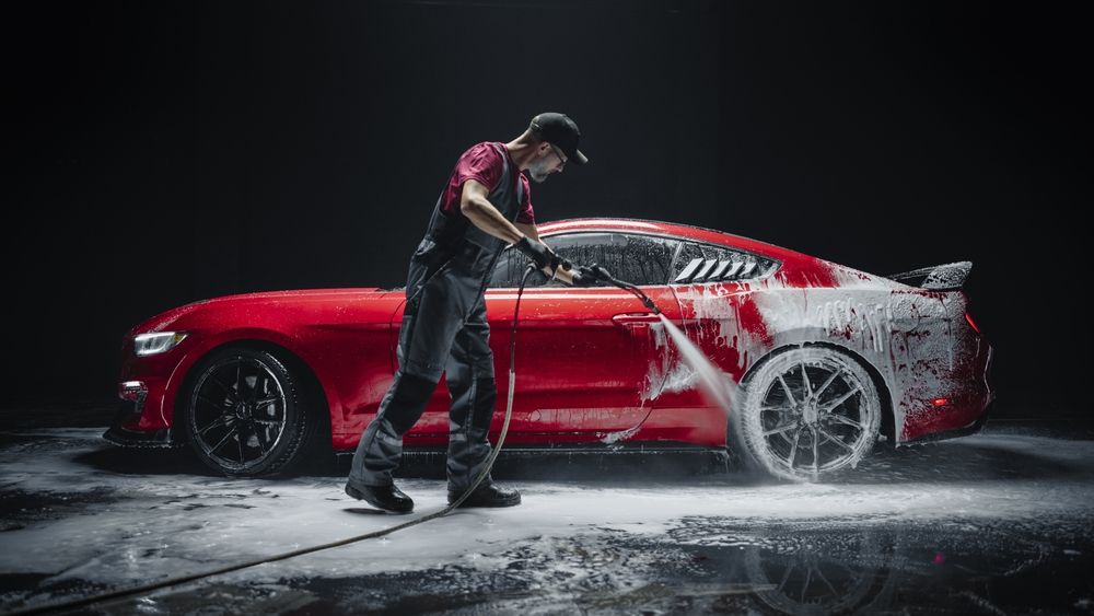 red car washing