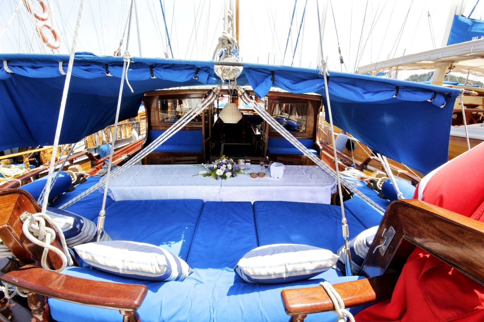 Gulet Grandi Deck
