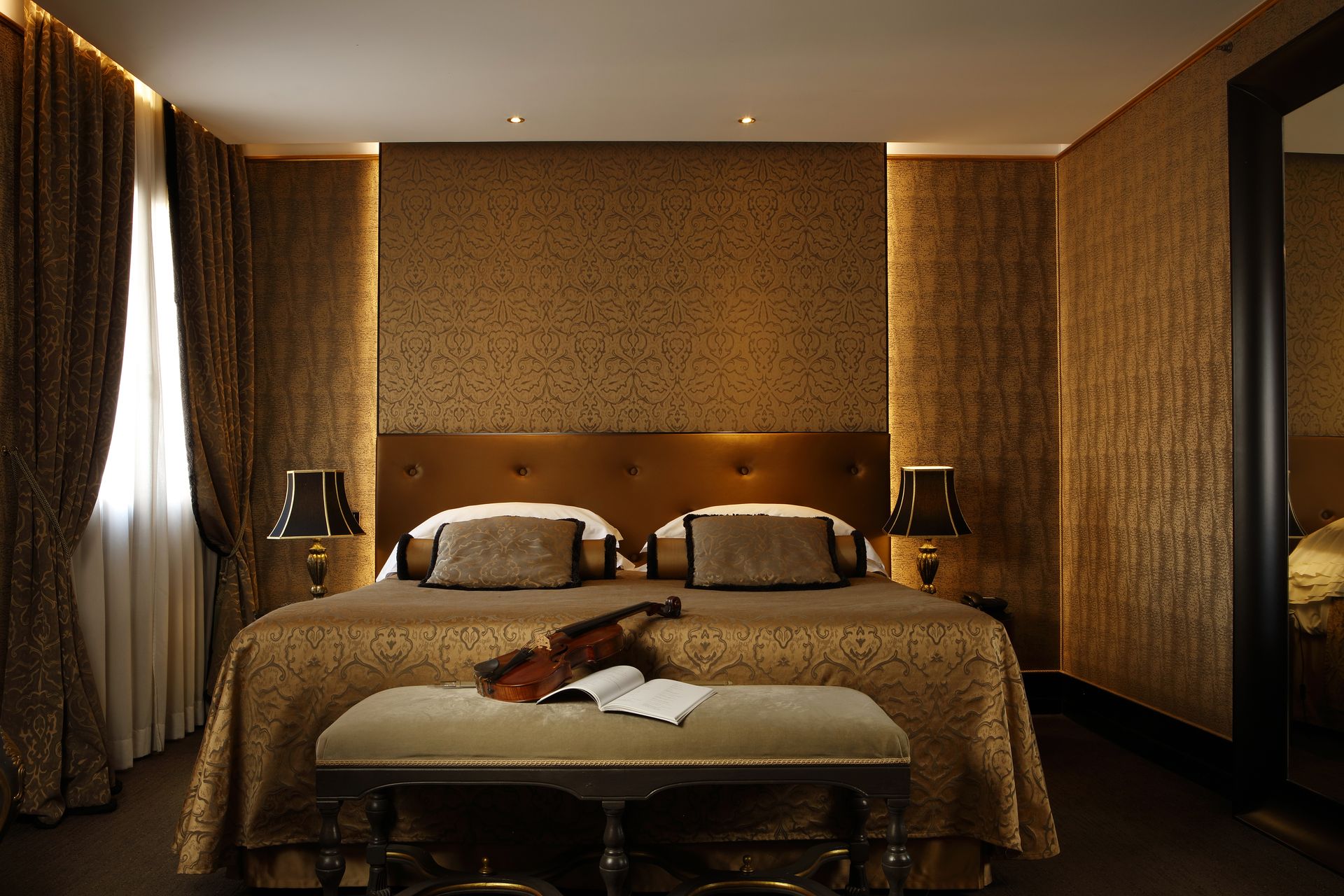 aqua palace hotel venice italy