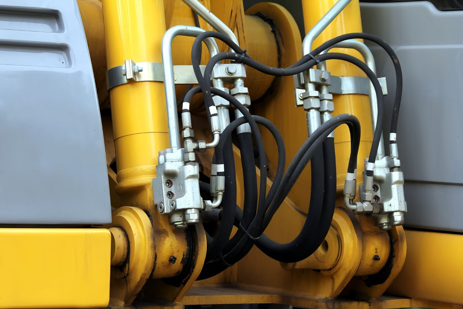 A Close up Of Hydraulic Hoses — Berkeley Vale Hydraulics in Fountaindale, NSW