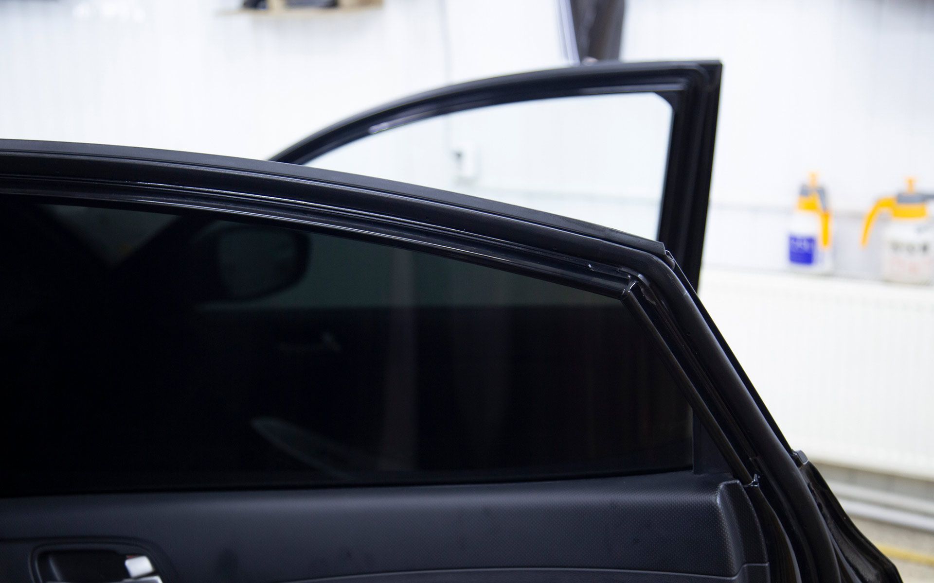 Glass Replacements Tucson, AZ Supreme Auto Glass & Tint