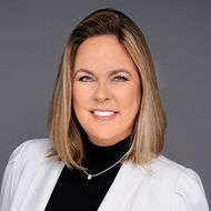 Dr. Rachel Henderson headshot