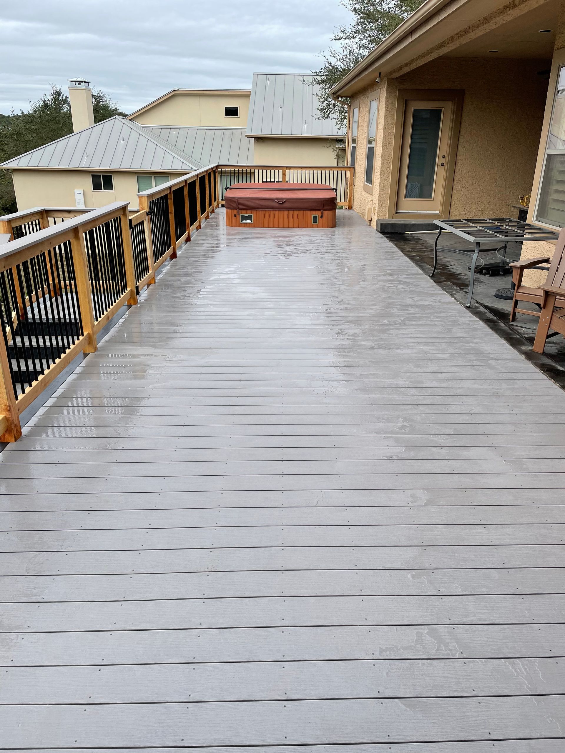long deck on porch 