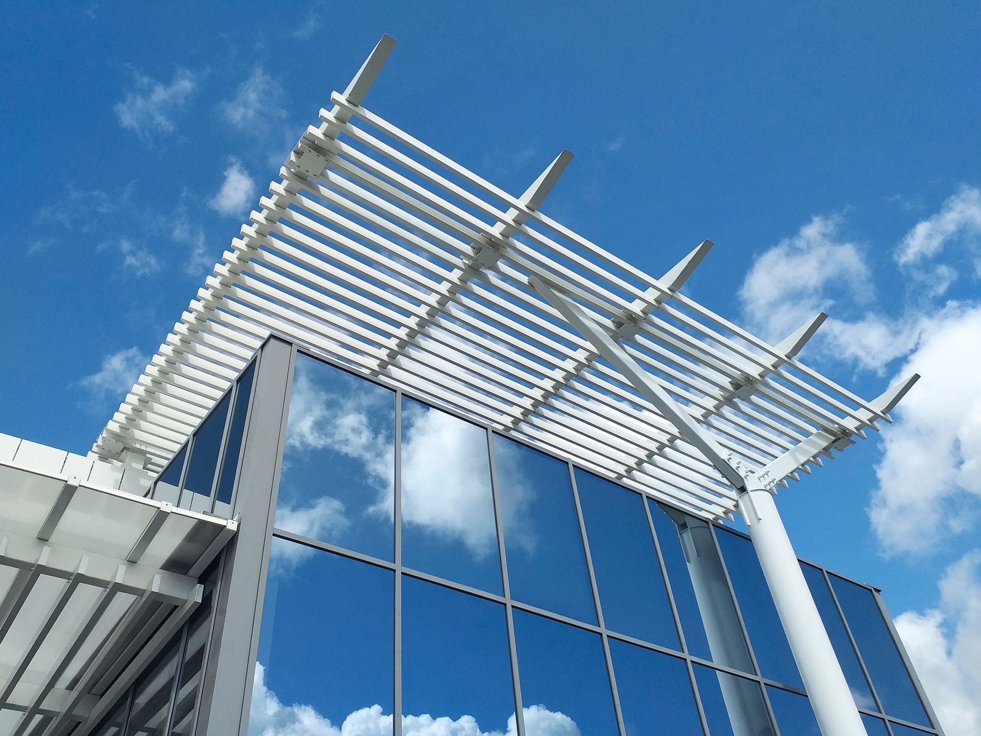 White Roof Top Louvre Roof - Blairgowrie, VIC - Curtains & Blinds by Dannielle Harris