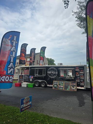 Perry Pizza Co trailer at event