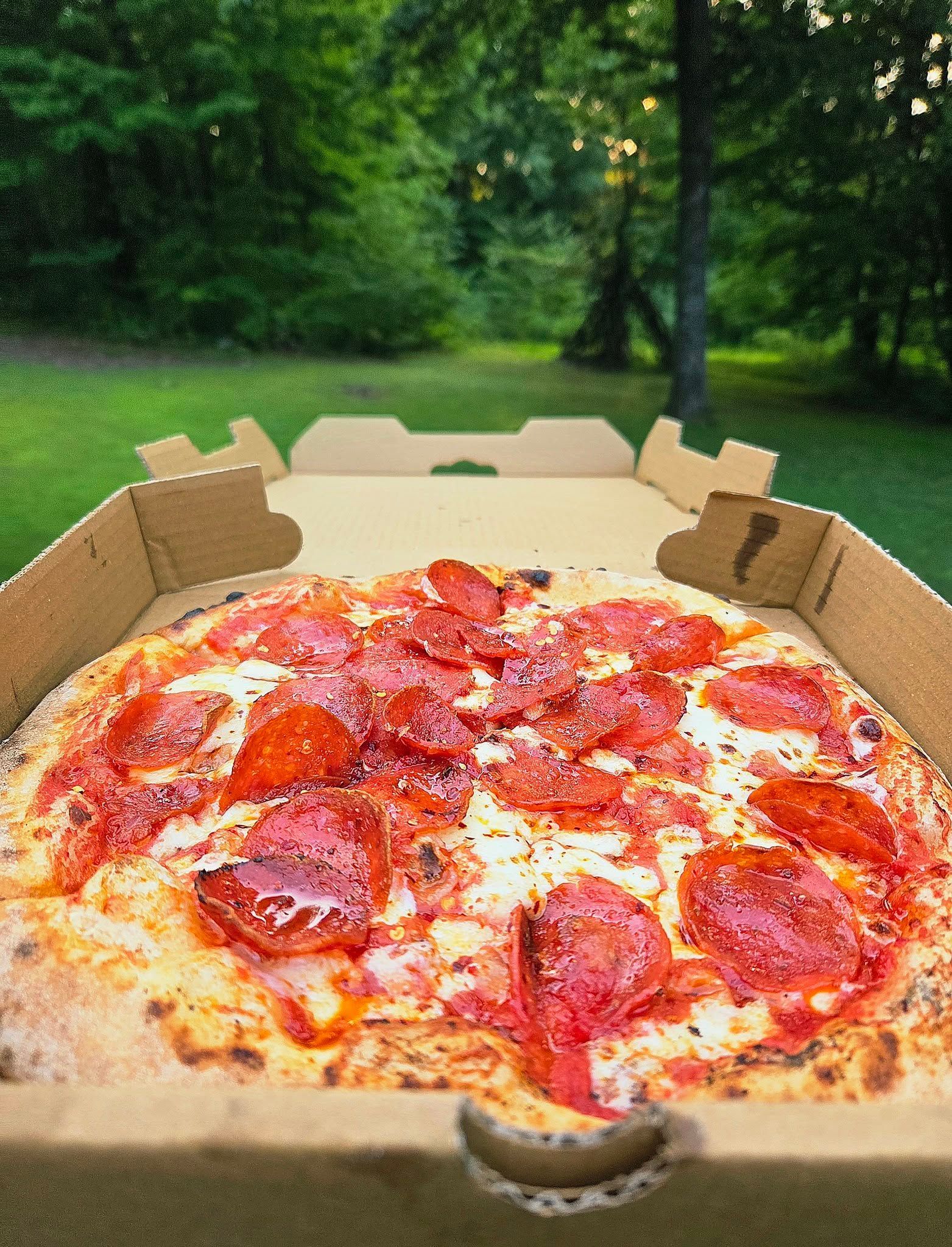 pepperoni pizza