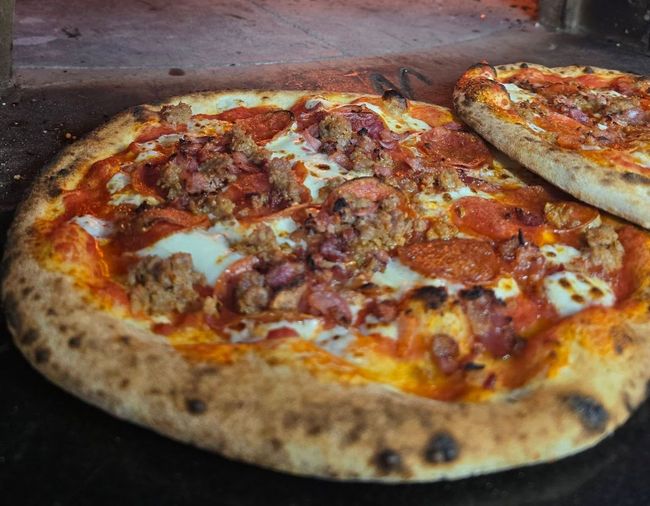 Meat Trio pizza