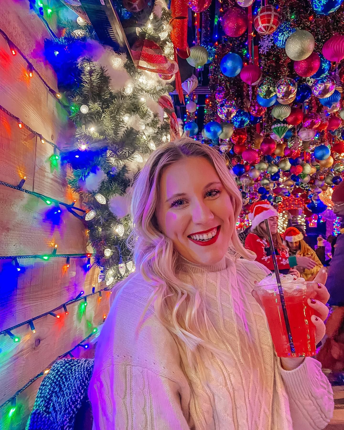 Neon Summer Chicago We Love Pop Ups