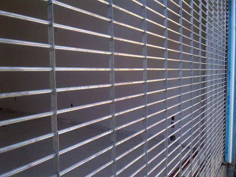 RUZA CORTINAS DE ACERO