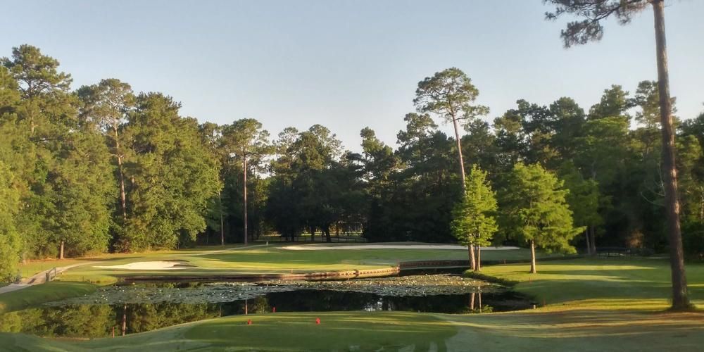 Mississippi Golf Schools