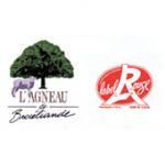 Un arbre et un logo pour une entreprise.