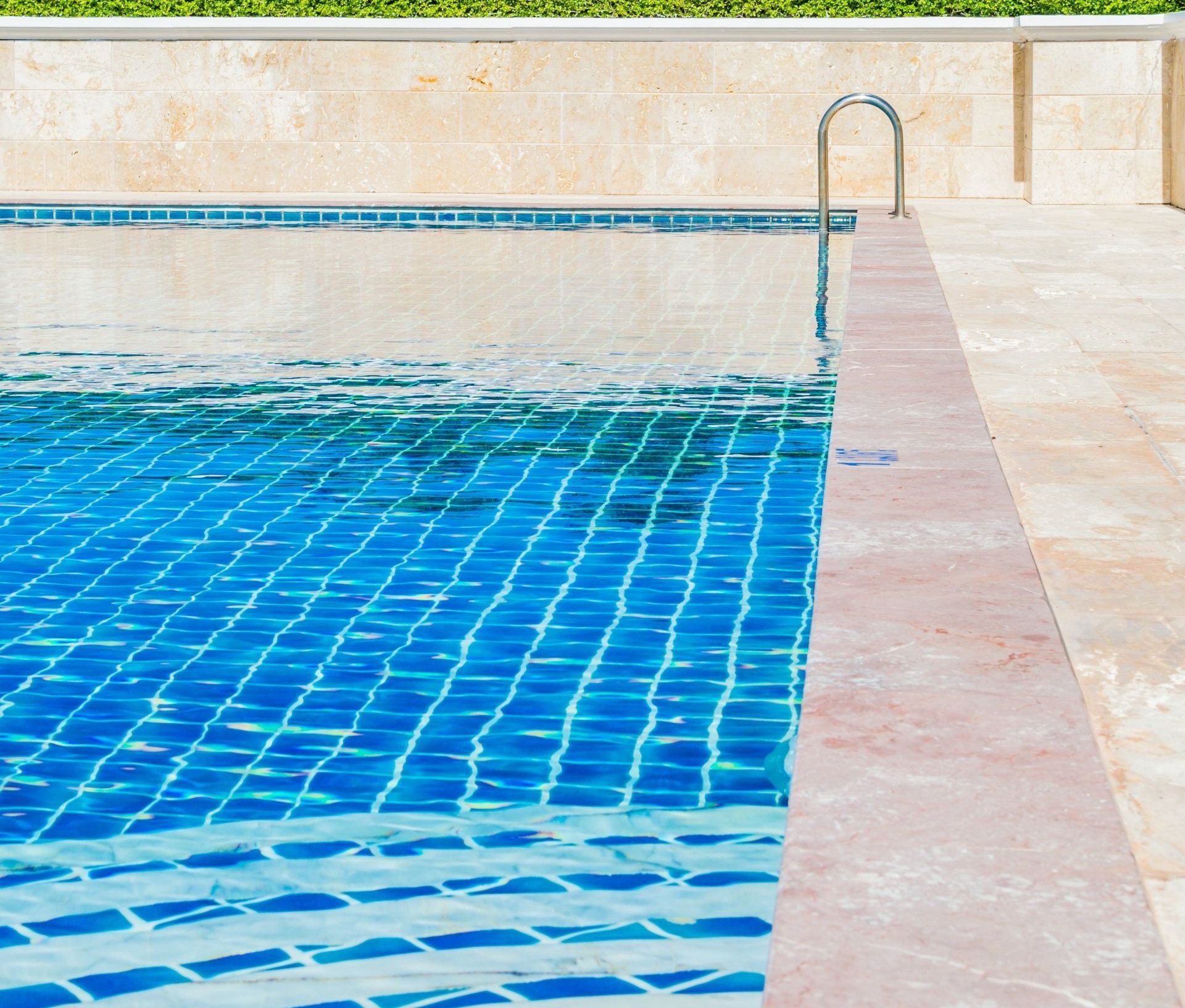 Custom Swimming Pool in Houston, TX