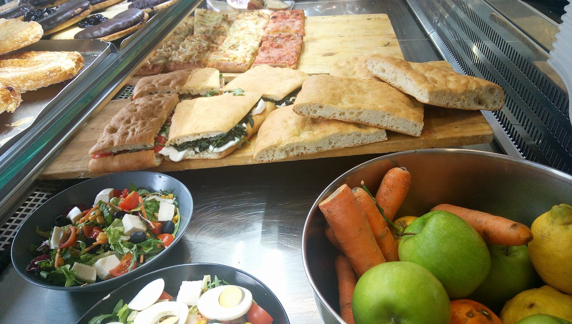 Pasticceria Cecere - tavola calda foto 7