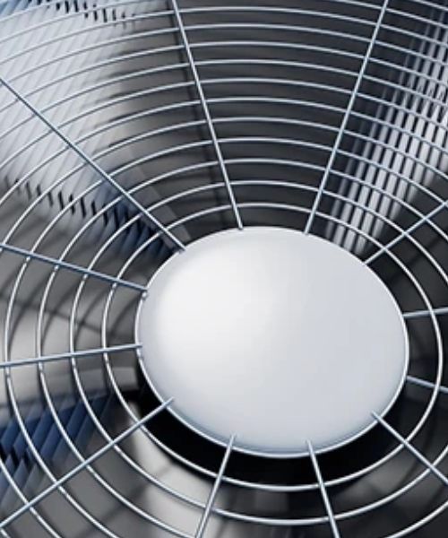 A close up of a fan with a white circle in the middle