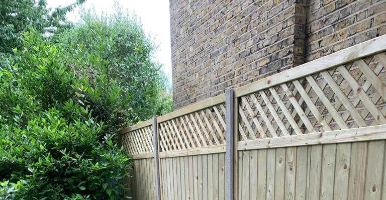 Lattice Trellis Fence Panels | Dundee Fence Experts