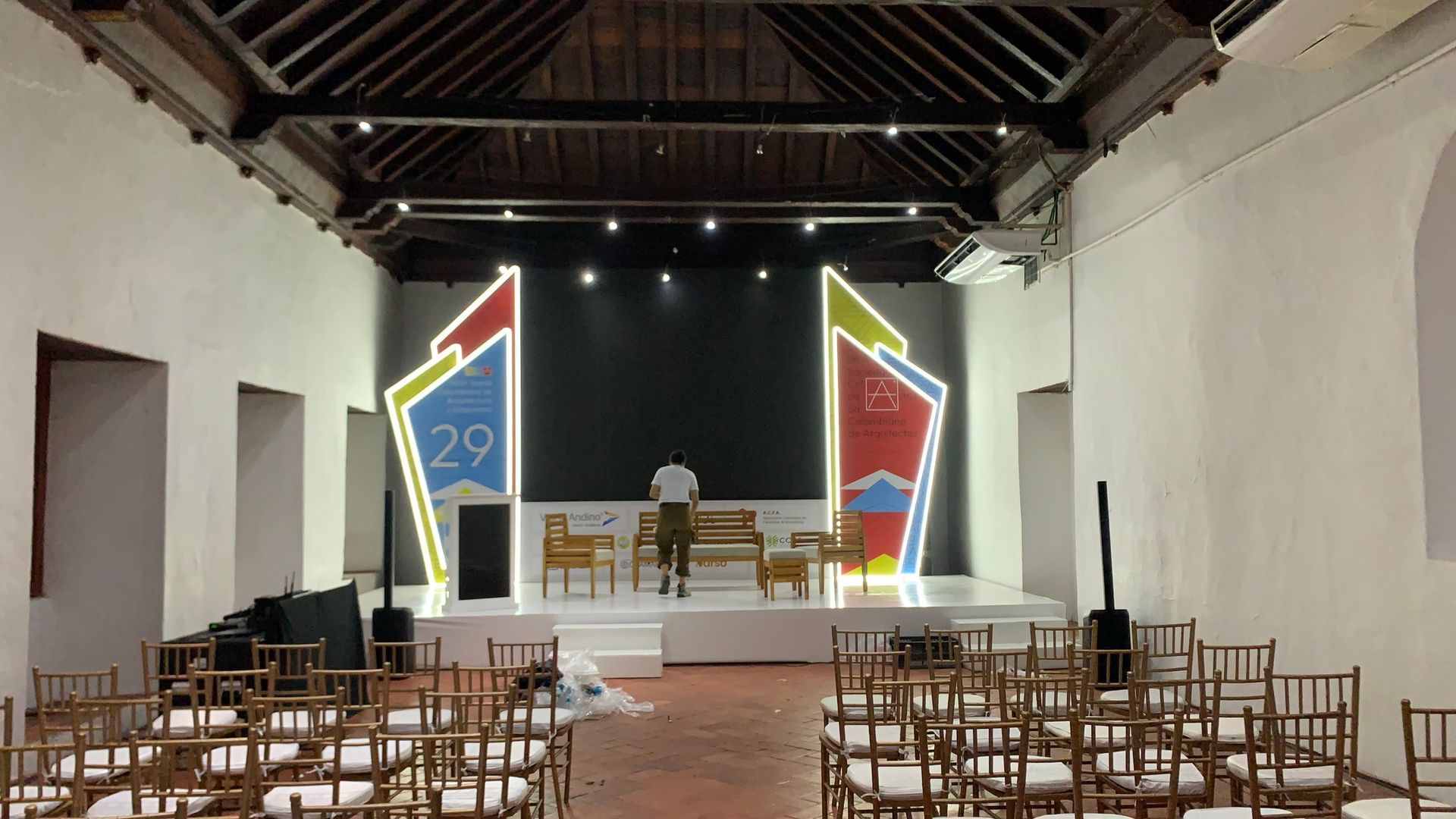 Organizamos sus eventos empresariales y sociales en Colombia 