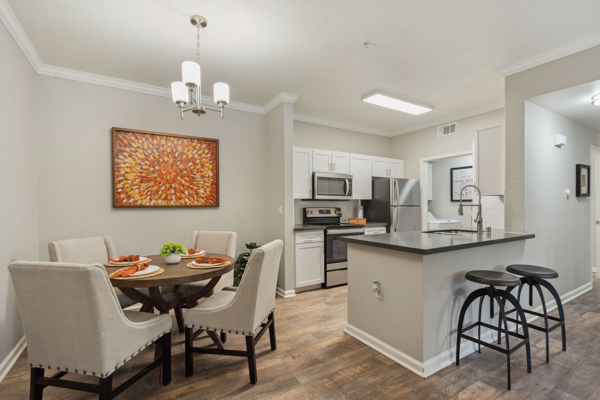 Beautifully Furnished, Renovated Apartment Home