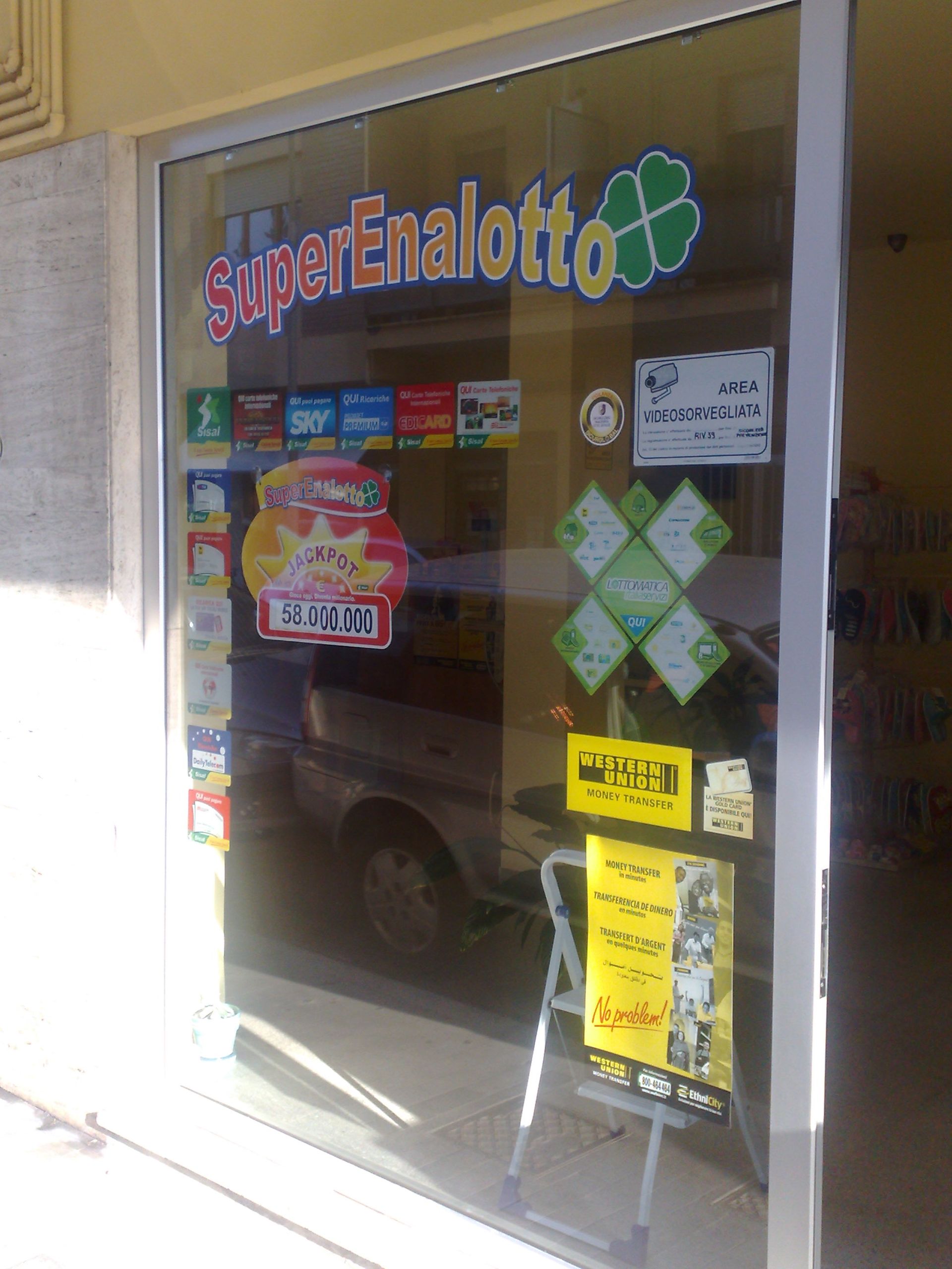 insegna tabacchino Macerata 