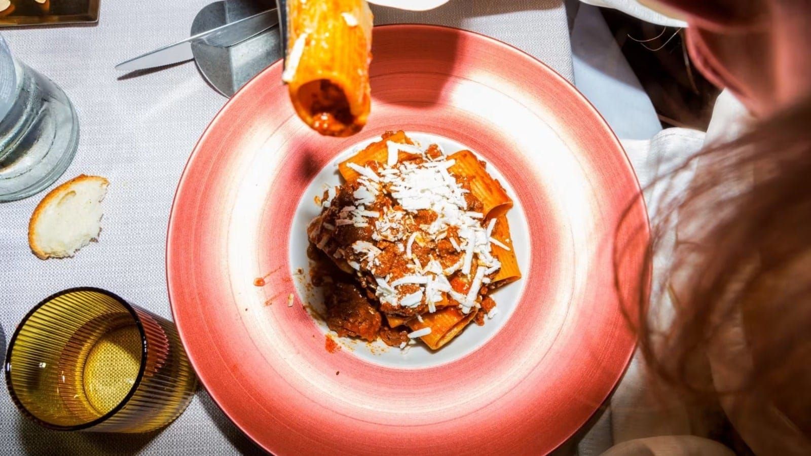 Rigatoni alla norma con spolverata di ricotta di pecora
