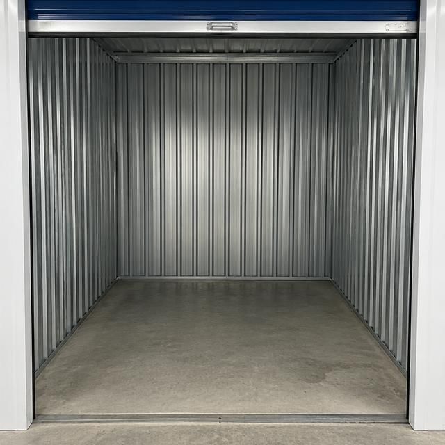 After: the same unit empty