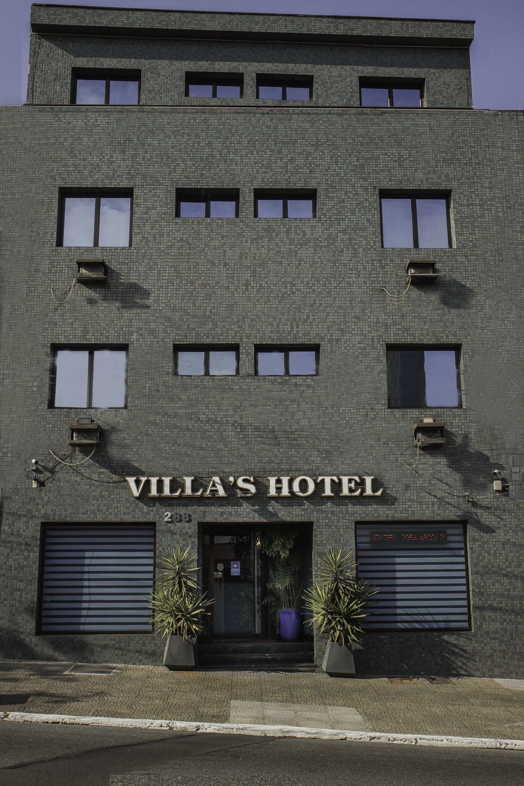 fachada Villa's Hotel